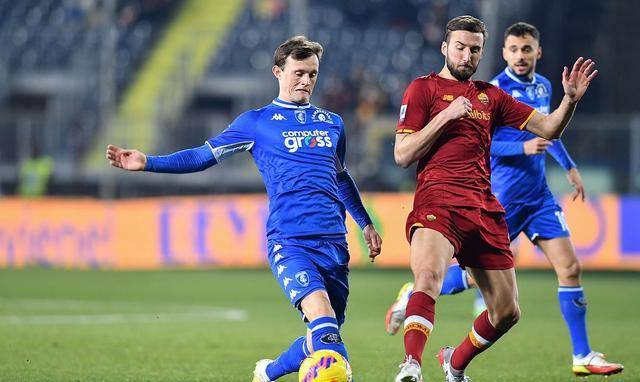 那不勒斯客场失利，遭遇连败