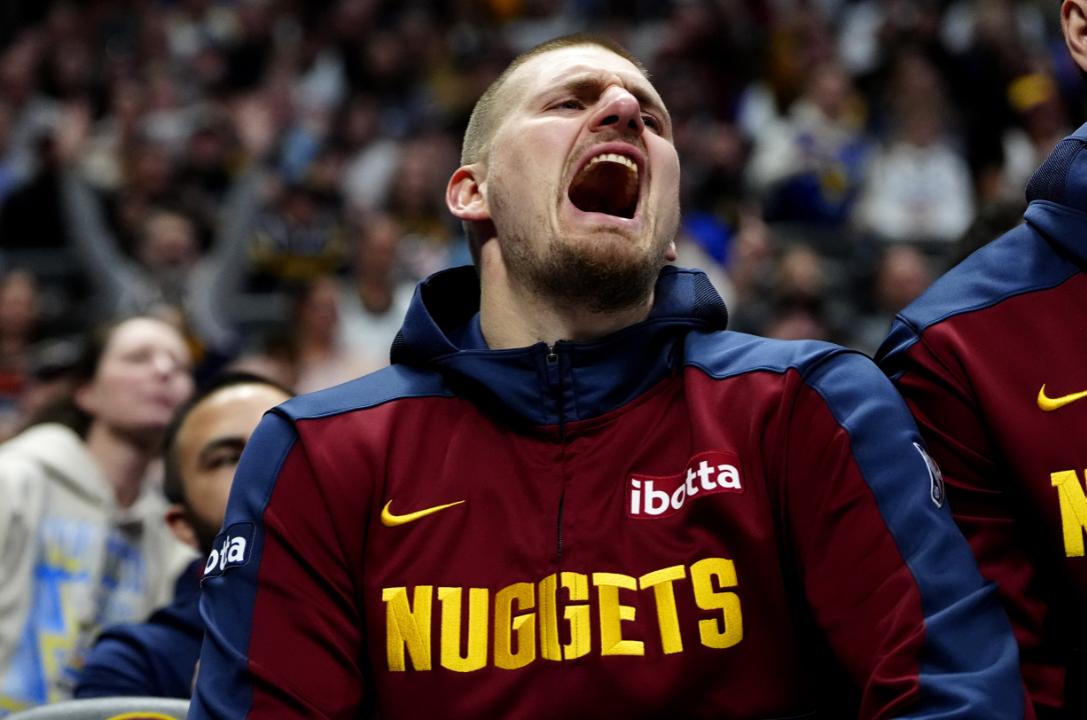 包含掘金险胜爵士,莫里斯打破历史纪录的词条 包含掘金险胜爵士,莫里斯打破历史纪录的词条