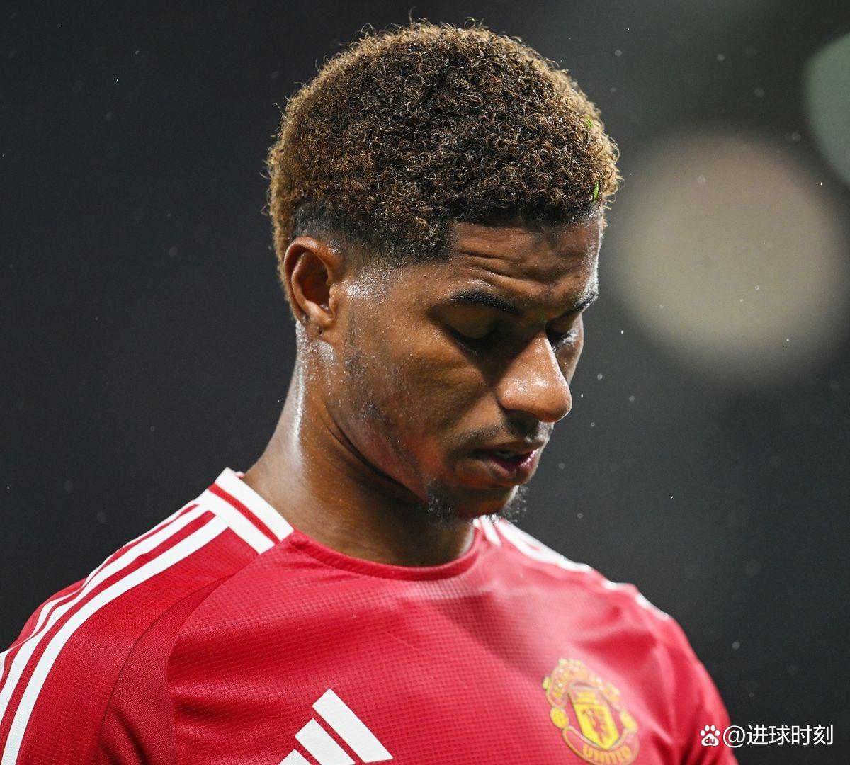 包含莱比锡红牛血洗多特蒙德，布鲁诺·费尔南德斯惊艳世界的词条