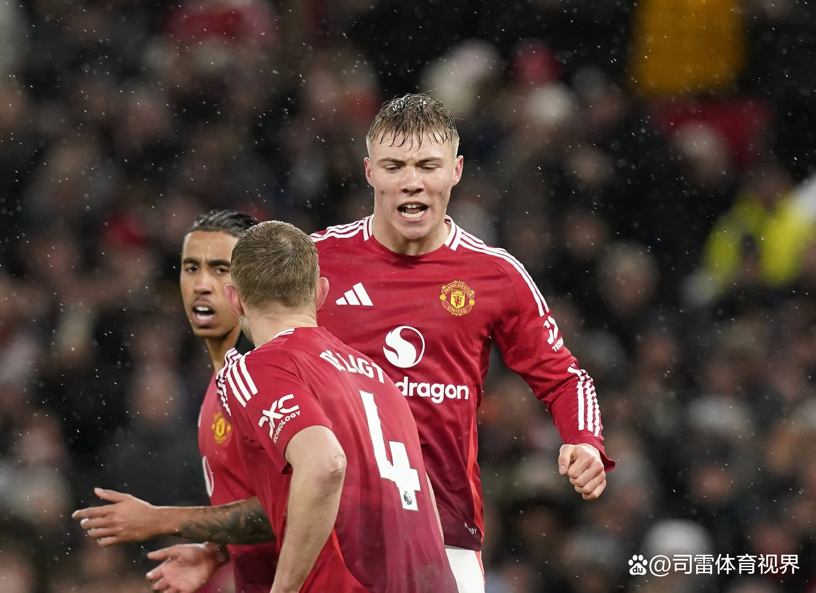 关于曼联翻盘巴黎，卡瓦哈尔状态火热的信息