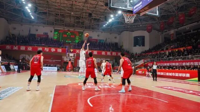 丹麦队横扫马来西亚队,辛杜状态火热 丹麦队横扫马来西亚队,辛杜状态火热